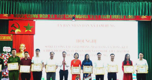 Xã Tam Hưng lọt top đầu thành phố về xây dựng cơ sở dữ liệu đất đai