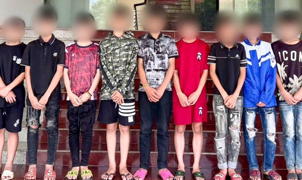 Xác định nhóm 12 thanh thiếu niên ném đá xe trên cao tốc Nội Bài - Lào Cai