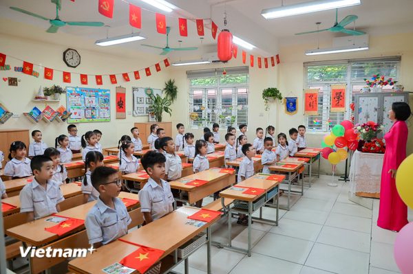 Xác minh khoản thu 2 triệu đồng tại Trường Marie Curie ở Quảng Ninh