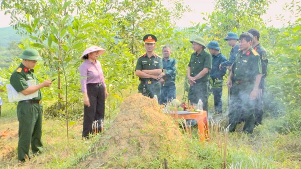 Xác minh ngôi mộ nghi của liệt sĩ được chôn cất hơn nửa thế kỷ trước