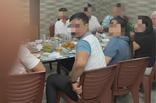 Xác minh phản ánh bí thư xã và 2 hiệu trưởng ở quán ăn trong giờ hành chính