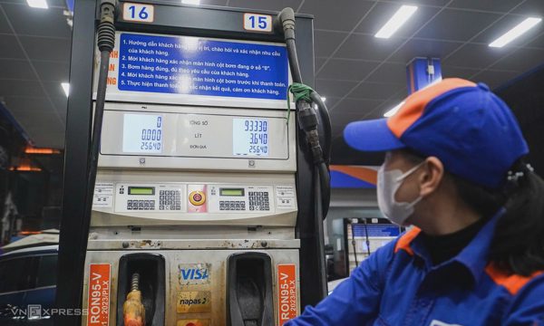 Xăng dầu được định giá thế nào nếu doanh nghiệp tự quyết?