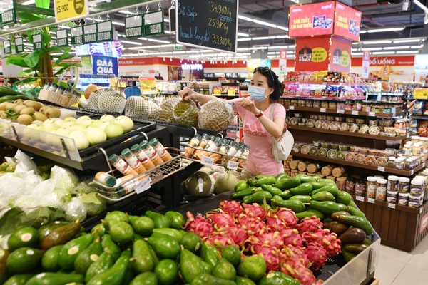 Xăng dầu tăng mạnh, chỉ số giá tiêu dùng 8 tháng tăng 4,45%