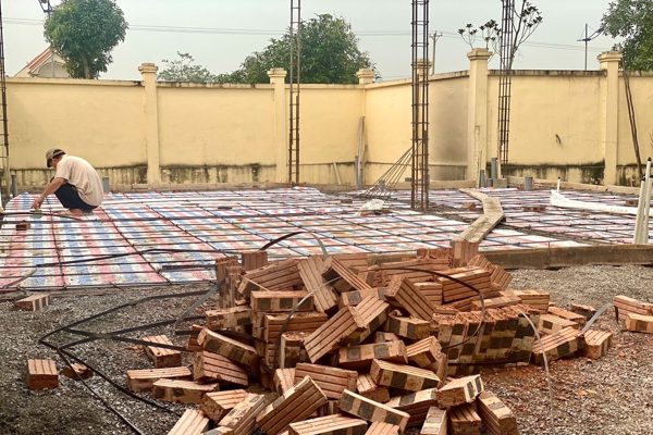 Xây chuồng trại nuôi lợn rộng 495m2 có phải xin giấy phép xây dựng?