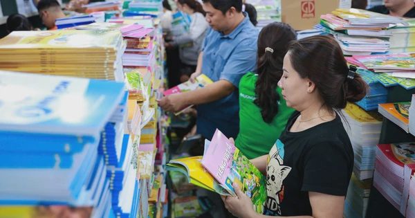 Xây dựng bộ sách giáo khoa mới theo hướng nào?