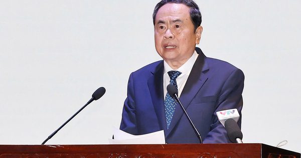Xây dựng hải quân cách mạng, chính quy, tinh nhuệ, hiện đại