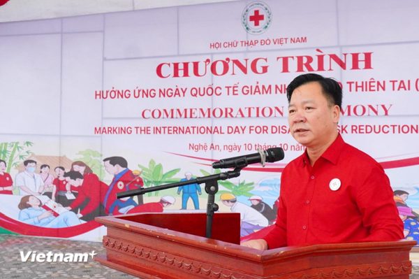 Xây dựng “ngôi nhà an toàn” trước bão lũ từ những hành động sớm