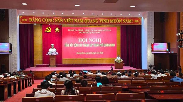 Xây dựng thành phố Quảng Ninh phát triển xứng tầm vị thế mới