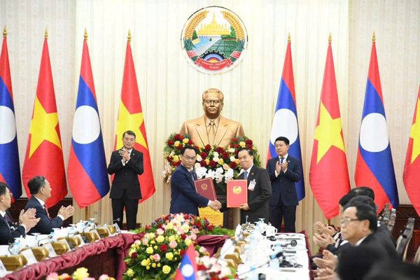 Xây dựng Trường Đại học Hữu nghị Lào-Việt Nam tại Thủ đô Vientiane