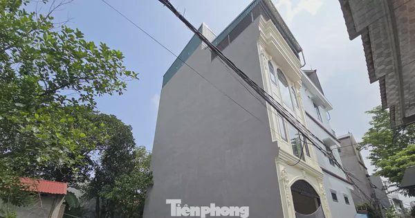 Xây nhầm nhà trên đất hàng xóm: Đã tháo móng, vẫn chờ thỏa thuận để 'chuyển nhà'