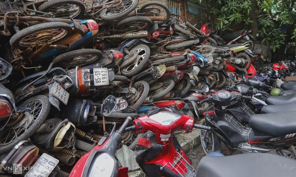 Xe bán 'đồng nát' phải làm thủ tục thu hồi biển số