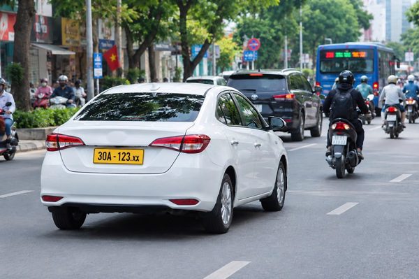 Xe biển vàng là gì? Sự khác biệt giữa xe biển vàng và các loại biển khác