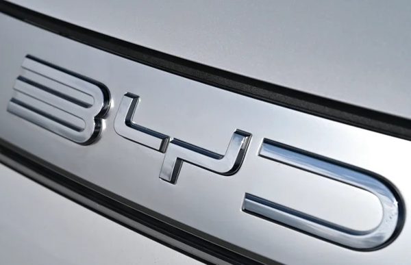 Xe BYD bị cấm vào căn cứ không quân Mỹ tại Nhật Bản từ 26/10
