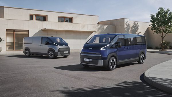 Xe điện mới cạnh tranh Ford Transit: 23 biến thể, chạy 460km/sạc, có ADAS