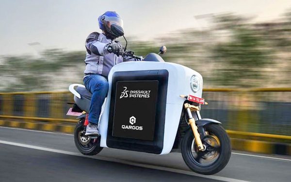 Xe máy điện có cốp lớn như ô tô, chở được 120kg hàng