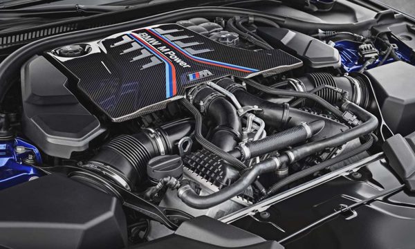 Xe xăng 'trắng tay' ở giải thưởng động cơ danh giá
