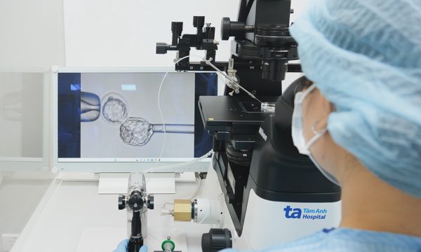 Xét nghiệm sàng lọc có làm giảm chất lượng phôi?