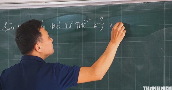 Xin nghỉ hưu trước tuổi, cựu hiệu trưởng vẫn phải đứng lớp