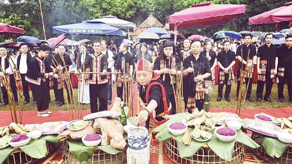 Xỏ Nặm Phạ - Lời nguyện cầu giữa đại ngàn