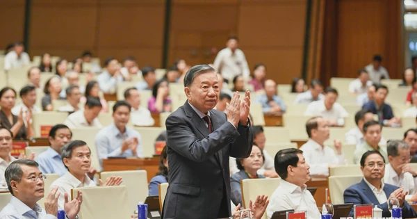 Xóa bỏ điểm nghẽn thể chế, xác định 'rõ người rõ việc' để đưa nghị quyết vào cuộc sống