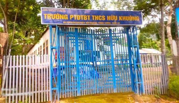 Xôn xao vụ bổ nhiệm hiệu trưởng sau sáp nhập trường học ở Nghệ An