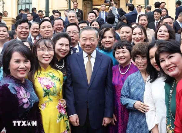 Xử lý cán bộ nhũng nhiễu, khắc phục thanh tra, kiểm tra chồng chéo...