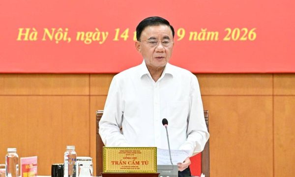 Xử nghiêm cán bộ, đảng viên chia sẻ thông tin chưa kiểm chứng, sai trái, xấu độc