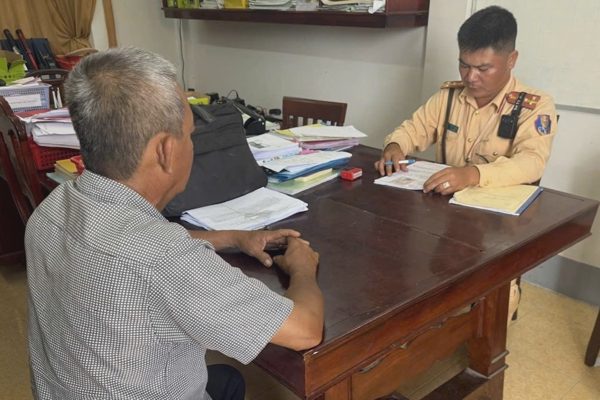 Xử phạt nhiều tài xế lái xe liên tục quá 4 giờ