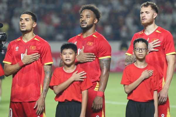Xuân Son chấn thương nặng hơn dự kiến, dấu hỏi lớn dự Asian Cup