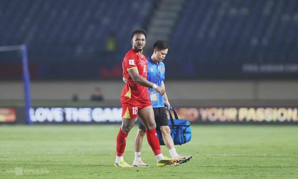 Xuân Son chấn thương, nguy cơ nghỉ hết FIFA ASEAN Cup