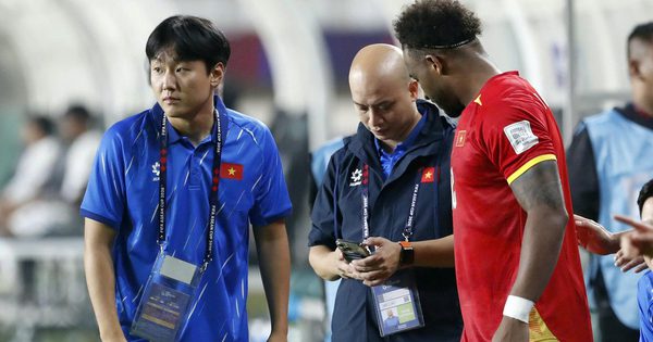 Xuân Son đã được đi chụp MRI, đang chờ kết quả: Thầy Kim tính toán lại hàng công thế nào?