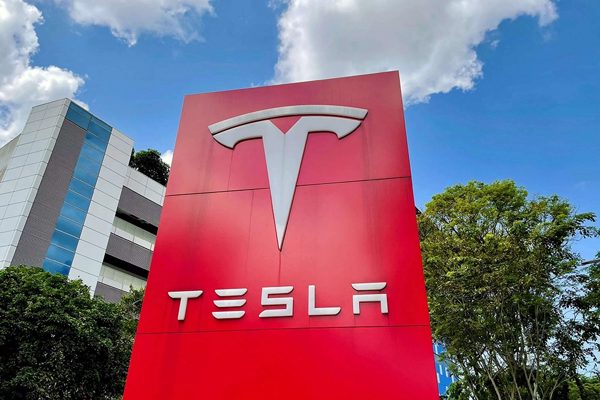 Xuất hiện công ty bán ô tô có tên Tesla Motors đăng ký kinh doanh tại Việt Nam