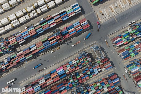 Xuất nhập khẩu kỷ lục 770 tỷ USD, tiền đổ vào những nhóm hàng nào?