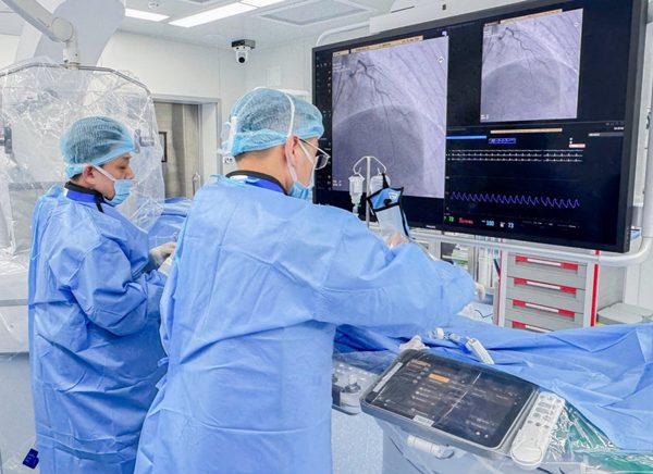 Xuyên đêm cứu 2 bệnh nhân nhồi máu cơ tim cấp ở Phú Quốc