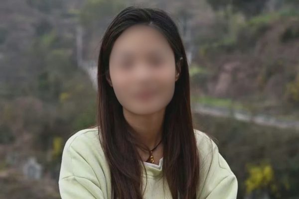 Y tá xuất huyết não trong ca làm, tử vong không được tính tai nạn lao động