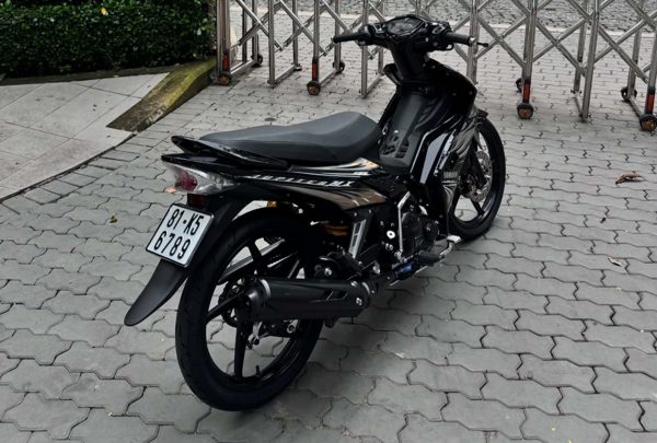 Yamaha Exciter 2006 biển sảnh rồng đắt đỏ, dân chơi chi thêm 80 triệu độ đồ hiệu