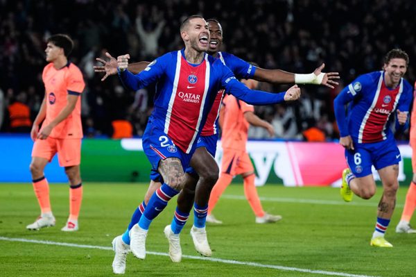 Yamal mắc lỗi, PSG hạ đẹp Barcelona 4-2