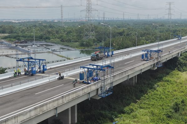 Yêu cầu theo dõi chặt chẽ vị trí lún trên cao tốc Bến Lức - Long Thành