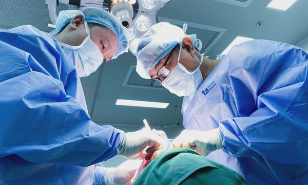 Yếu tố nguy cơ gây ung thư lưỡi