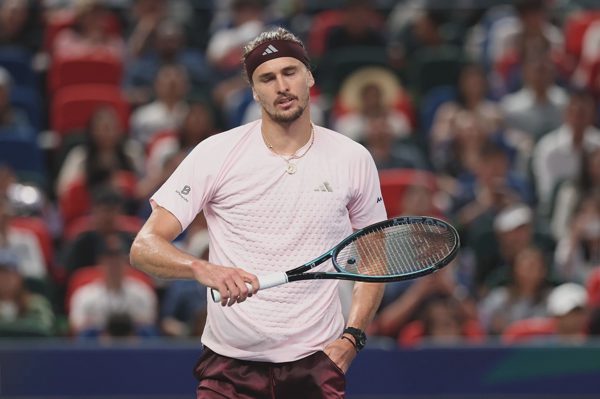 Zverev nhận cú sốc lớn ở Thượng Hải Masters